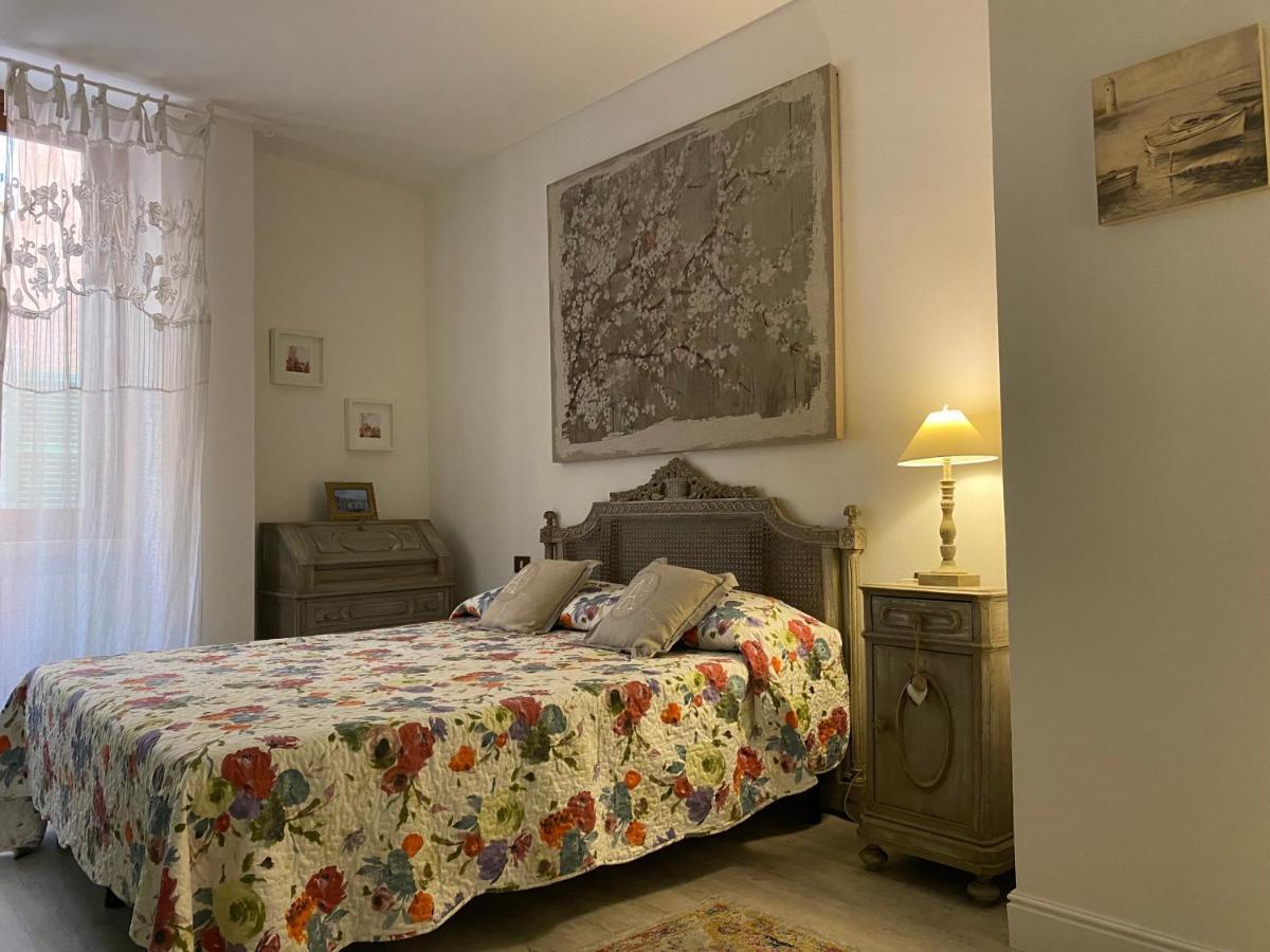 Violetta Maison, Elegante E Romantica A Salo' Leilighet Eksteriør bilde